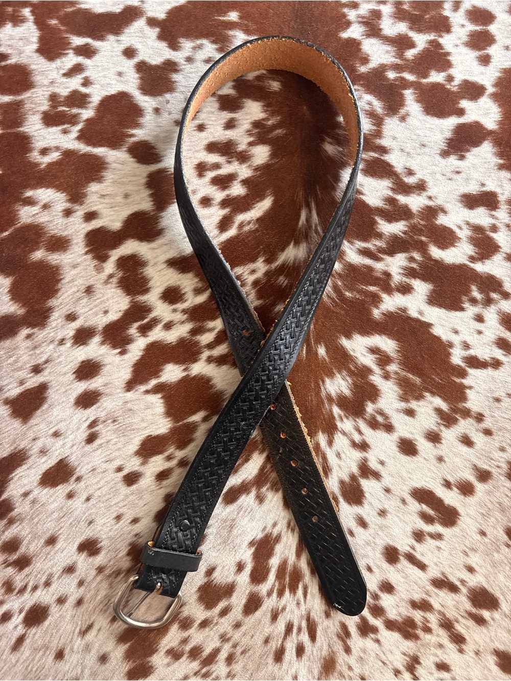 Men's Black basket weave hand tooled Leather Belt with Silver Buckle